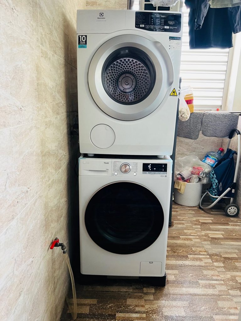 Sửa máy sấy quần áo tại nhà ở Hà Nội – Thợ giỏi, có mặt sau 15 phút, sửa nhanh, giá rẻ nhất thị trường! 4 sua may say quan ao cau giay 3 768x1024 1