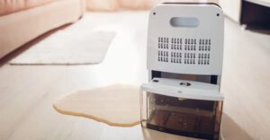 may hut am bi chay nuoc 1